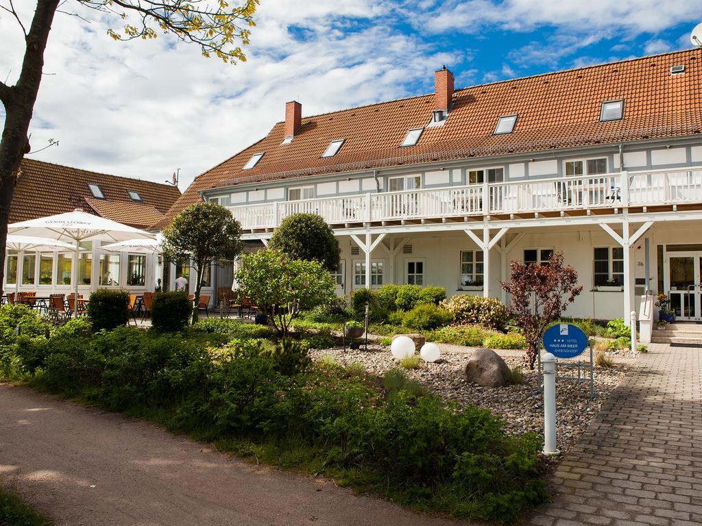 Haus Am Meer Hotel Ahrenshoop Exterior photo
