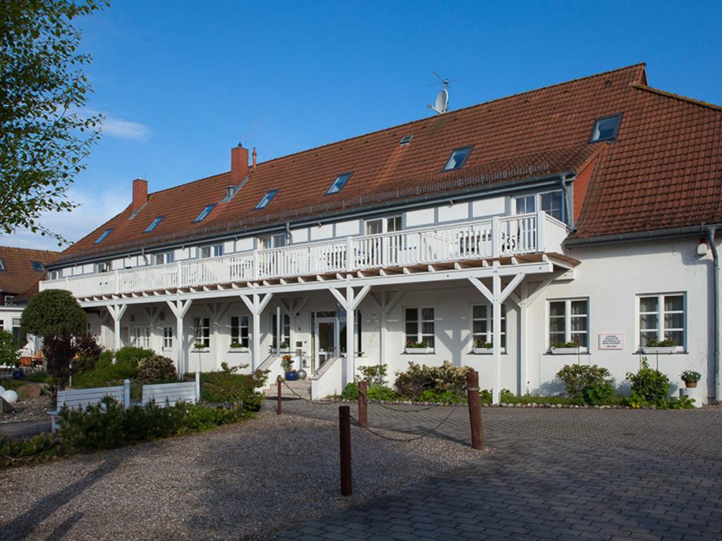 Haus Am Meer Hotel Ahrenshoop Exterior photo