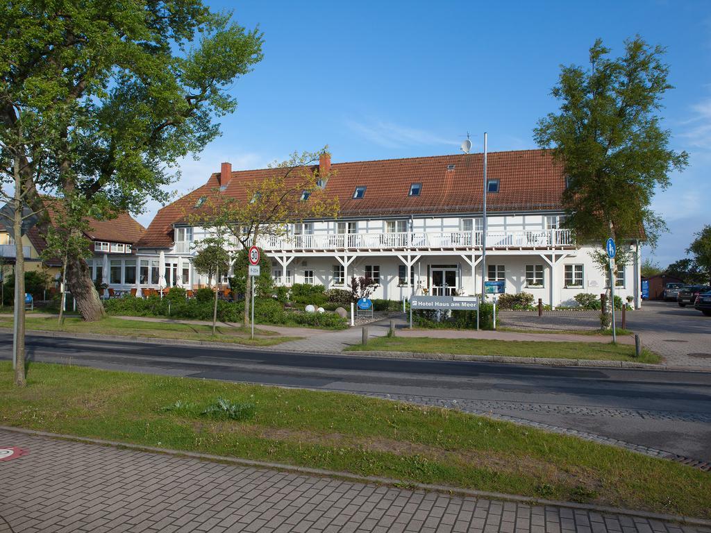 Haus Am Meer Hotel Ahrenshoop Exterior photo